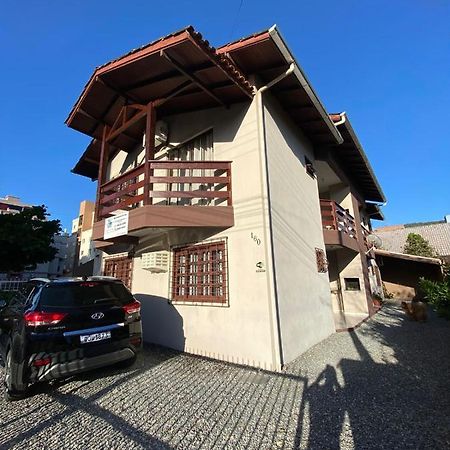 Apartamentos Vo Lela Bombinhas Esterno foto
