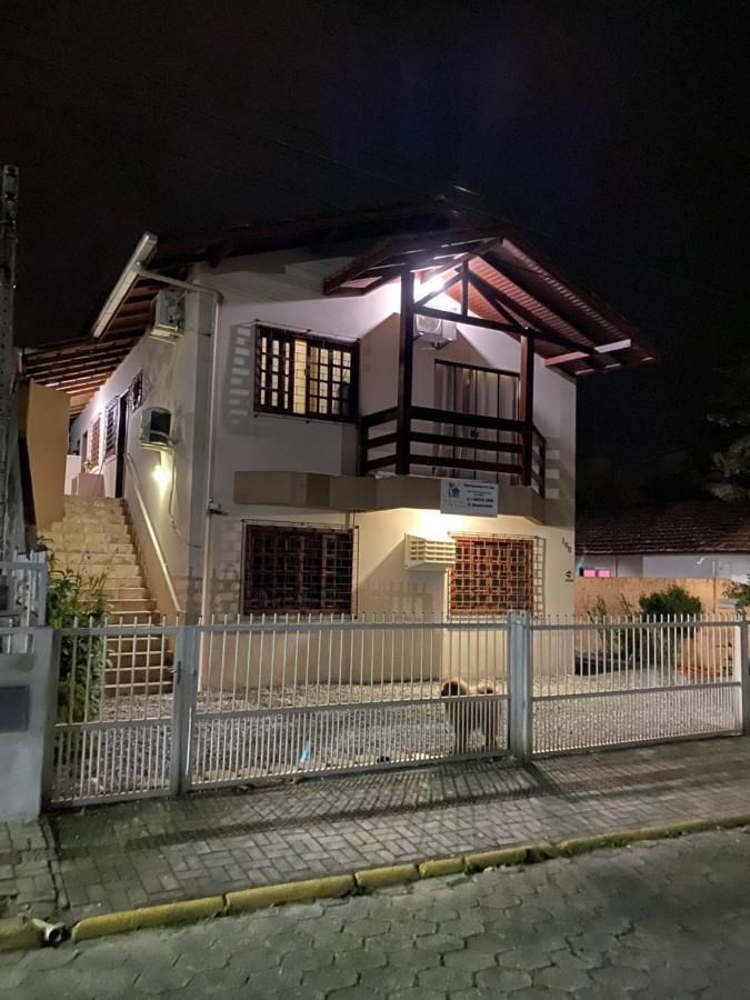 Apartamentos Vo Lela Bombinhas Esterno foto