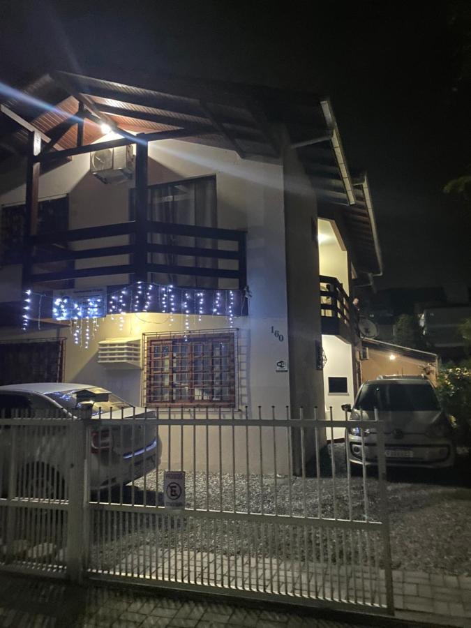 Apartamentos Vo Lela Bombinhas Esterno foto
