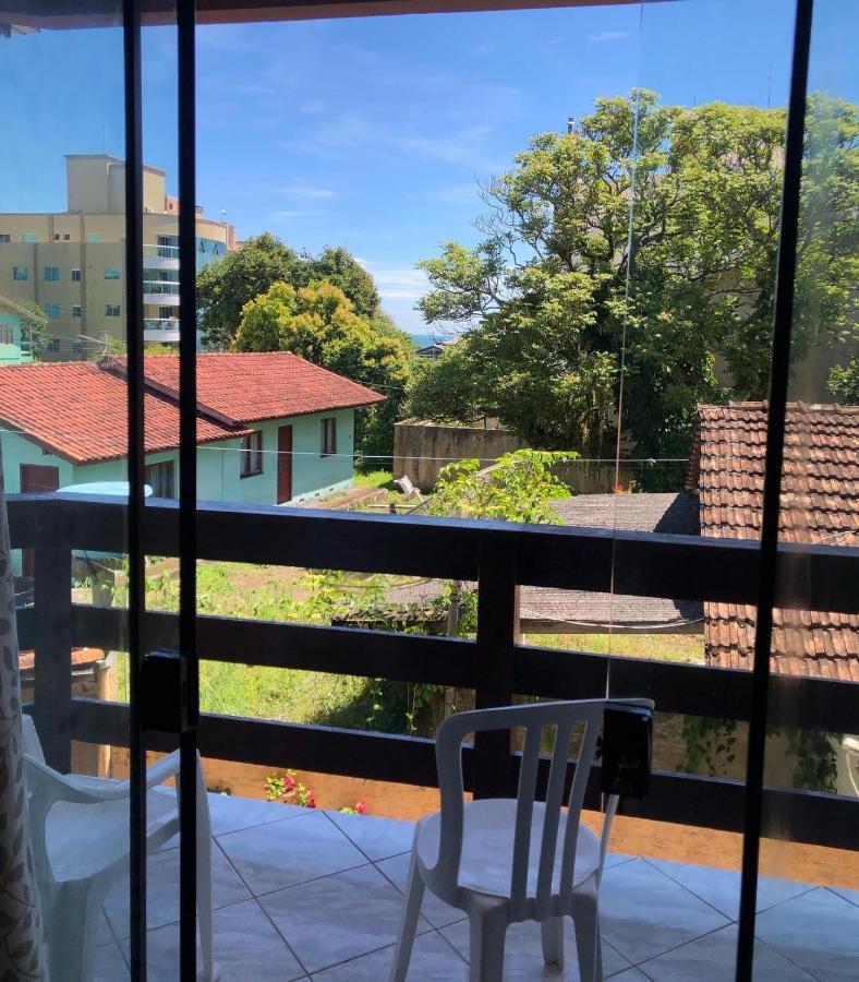 Apartamentos Vo Lela Bombinhas Esterno foto